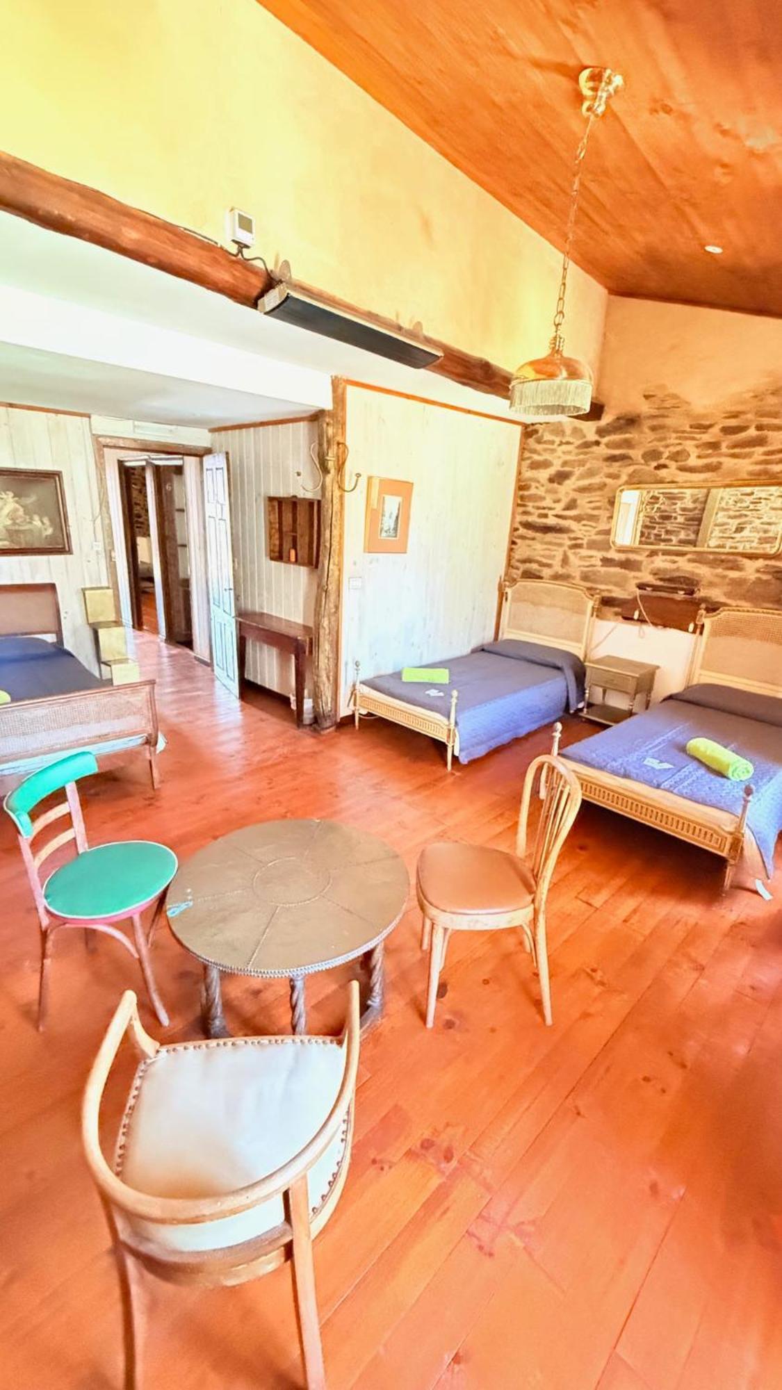 Pension Y Albergue Matias Locanda Саррия Экстерьер фото