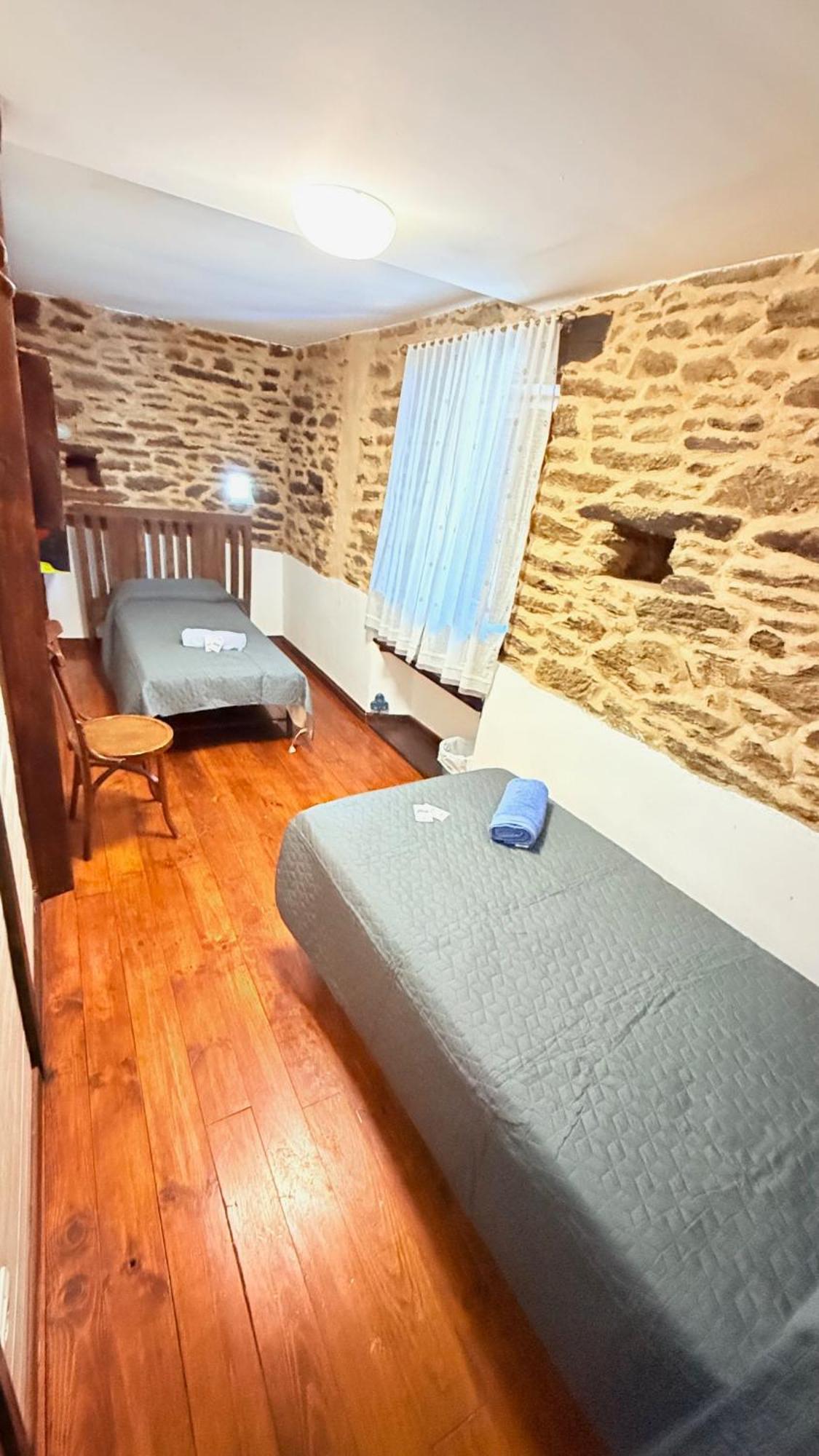 Pension Y Albergue Matias Locanda Саррия Экстерьер фото